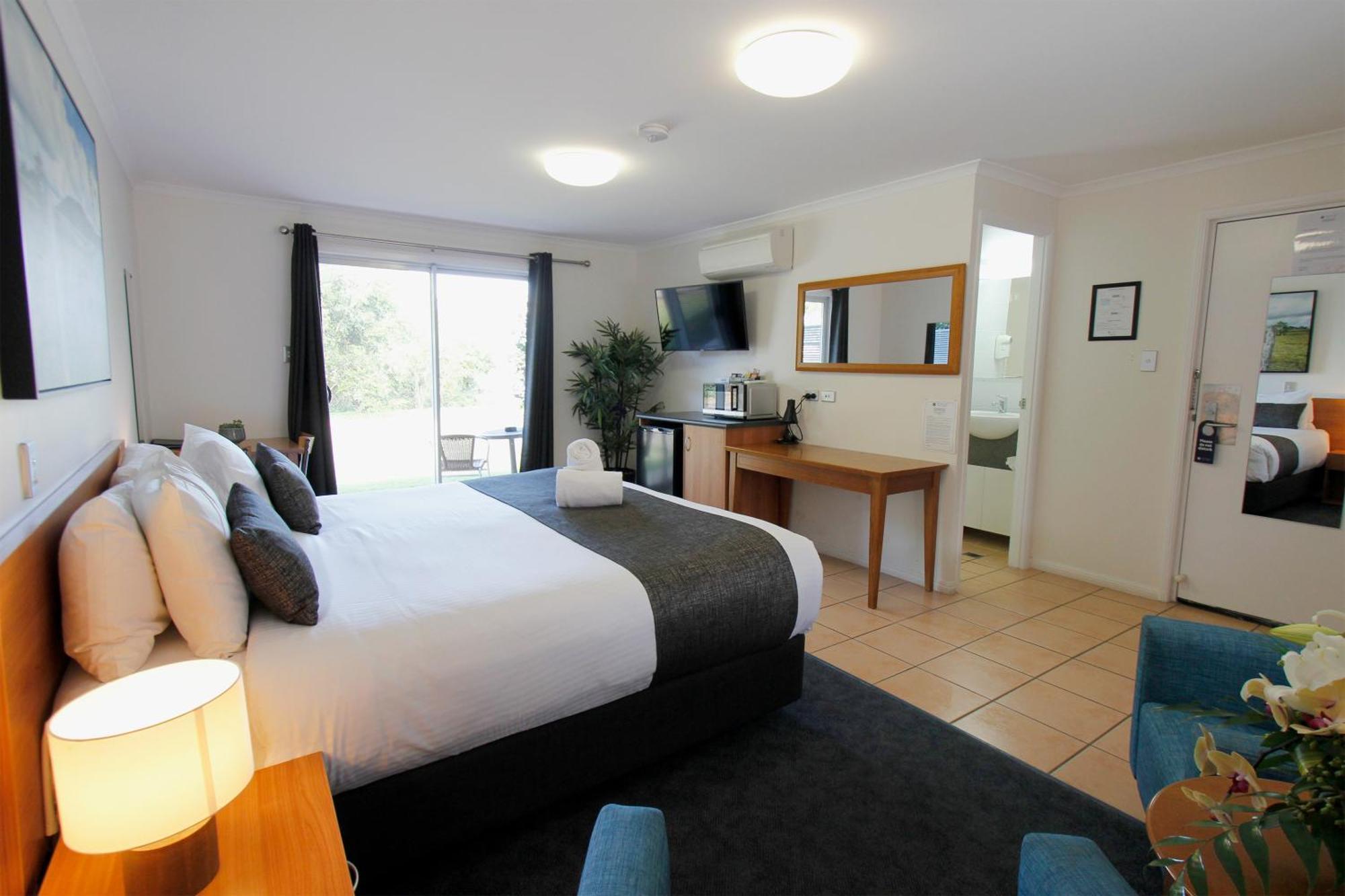 מקיי Windmill Motel & Events Centre מראה חיצוני תמונה