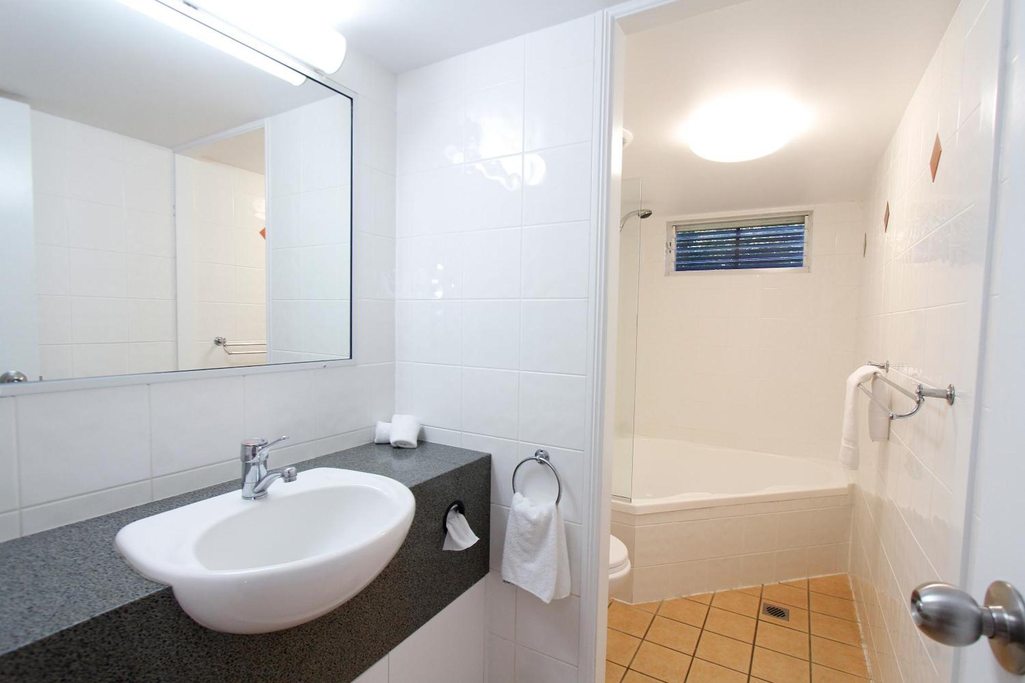 מקיי Windmill Motel & Events Centre מראה חיצוני תמונה